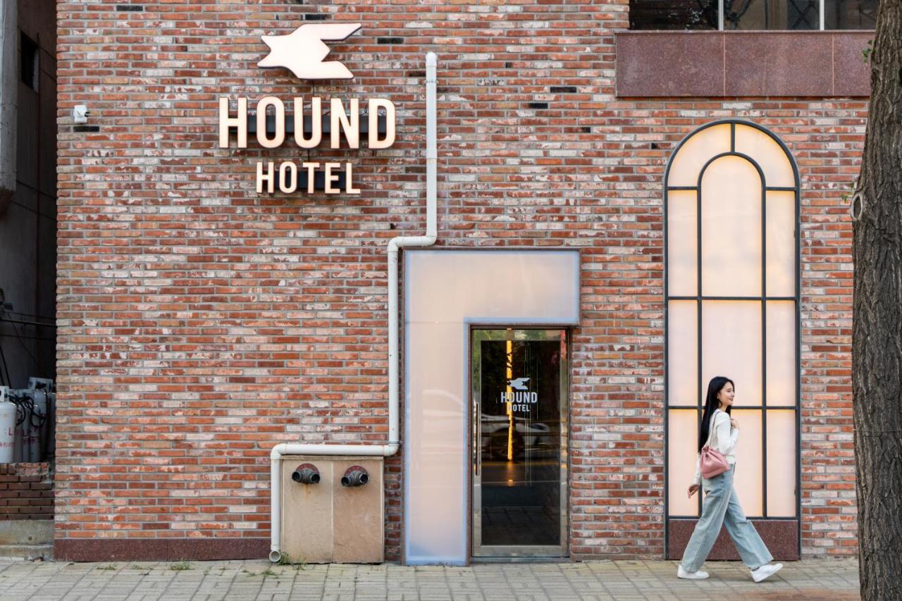 Jecheon Hound Hotel Chech'ŏn Extérieur photo