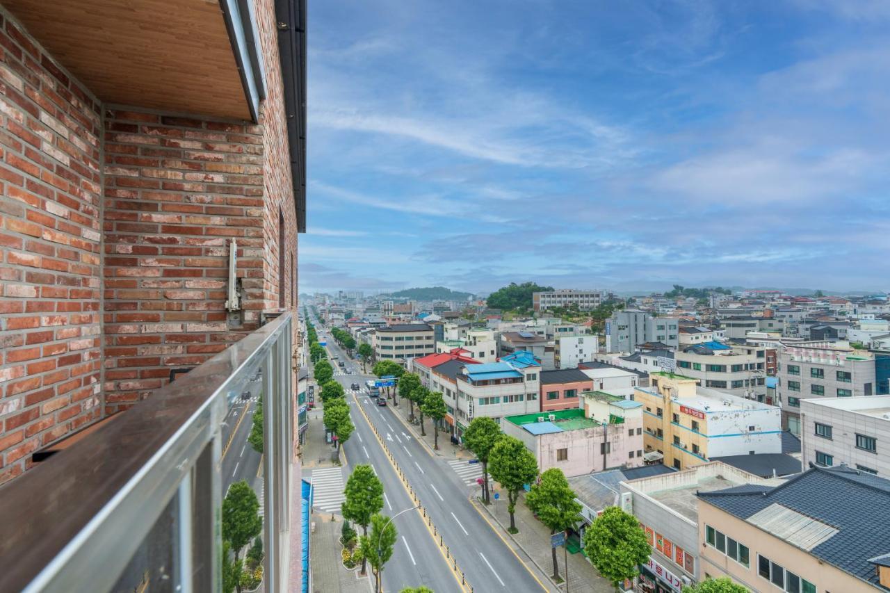 Jecheon Hound Hotel Chech'ŏn Extérieur photo